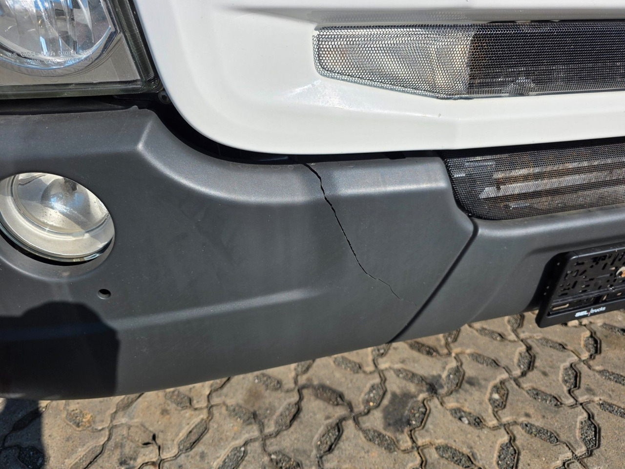 Camión chasis Scania P420 LB6X2*4MNA / Retarder / PTO / ADR: foto 46 Camión chasis Scania P420 LB6X2*4MNA / Retarder / PTO / ADR: foto 46