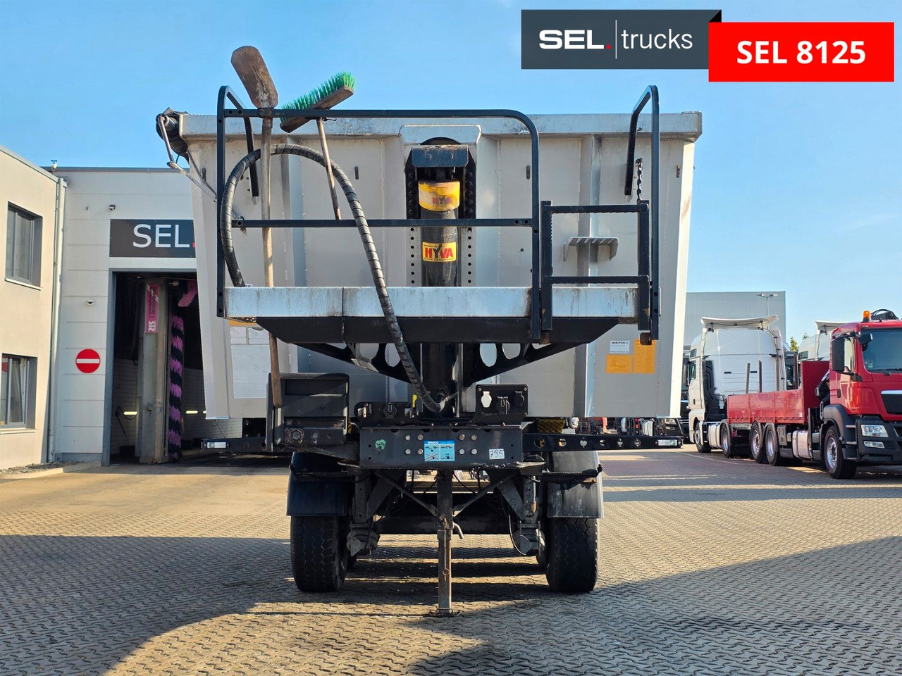 Wielton NW-3 / Liftachse - Semirremolque volquete: foto 2 Wielton NW-3 / Liftachse - Semirremolque volquete: foto 2