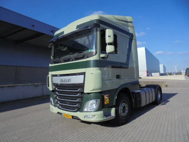 DAF XF 410 - Cabeza tractora: foto 1 DAF XF 410 - Cabeza tractora: foto 1