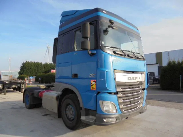DAF XF 410 - Cabeza tractora: foto 3 DAF XF 410 - Cabeza tractora: foto 3