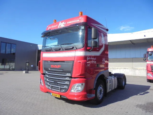 DAF XF 440 6X2 NL TRUCK - Cabeza tractora: foto 1 DAF XF 440 6X2 NL TRUCK - Cabeza tractora: foto 1