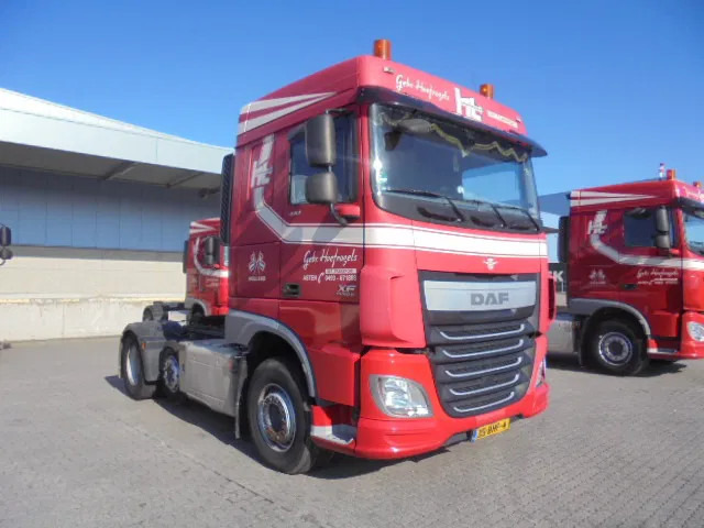 DAF XF 440 6X2 NL TRUCK - Cabeza tractora: foto 3 DAF XF 440 6X2 NL TRUCK - Cabeza tractora: foto 3