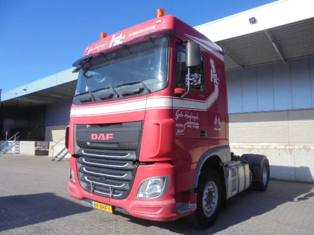 DAF XF 440 6X2 NL TRUCK - Cabeza tractora: foto 1 DAF XF 440 6X2 NL TRUCK - Cabeza tractora: foto 1