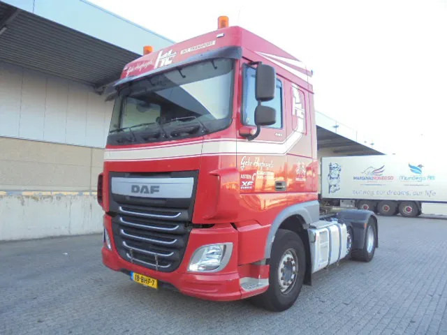 DAF XF 440 6X2 NL TRUCK - Cabeza tractora: foto 1 DAF XF 440 6X2 NL TRUCK - Cabeza tractora: foto 1