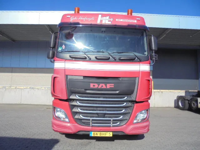 DAF XF 440 6X2 NL TRUCK - Cabeza tractora: foto 2 DAF XF 440 6X2 NL TRUCK - Cabeza tractora: foto 2