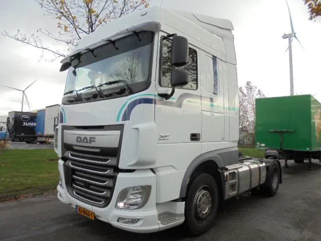 DAF XF 440 SPACE CAB - Cabeza tractora: foto 1 DAF XF 440 SPACE CAB - Cabeza tractora: foto 1