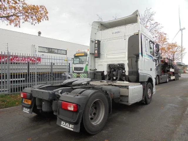 DAF XF 440 SPACE CAB - Cabeza tractora: foto 4 DAF XF 440 SPACE CAB - Cabeza tractora: foto 4