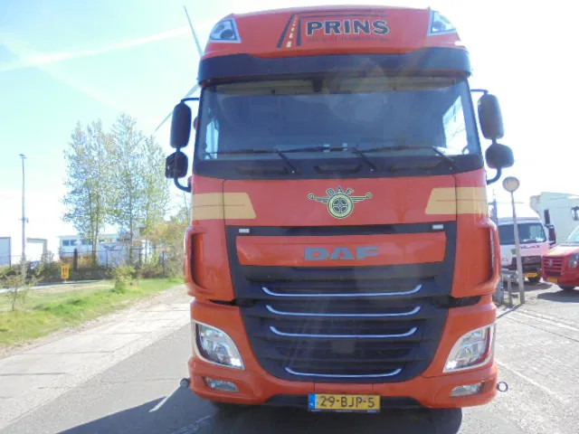 DAF XF 460 NL TRUCK - Cabeza tractora: foto 2 DAF XF 460 NL TRUCK - Cabeza tractora: foto 2