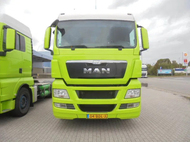 MAN TGX 18.400 COMPRESSOR + HYDRO NL TRUCK - Cabeza tractora: foto 2 MAN TGX 18.400 COMPRESSOR + HYDRO NL TRUCK - Cabeza tractora: foto 2