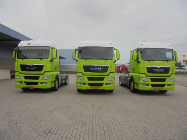 MAN TGX 18.400 COMPRESSOR + HYDRO NL TRUCK - Cabeza tractora: foto 2 MAN TGX 18.400 COMPRESSOR + HYDRO NL TRUCK - Cabeza tractora: foto 2