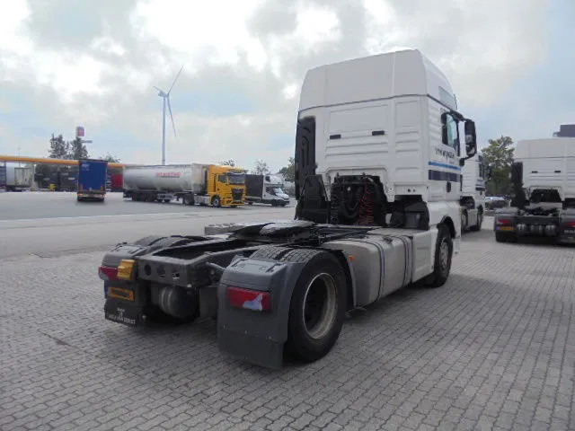 MAN TGX 18-480 XXL NEW TYPE TACHO - Cabeza tractora: foto 4 MAN TGX 18-480 XXL NEW TYPE TACHO - Cabeza tractora: foto 4
