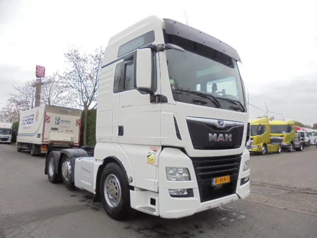 MAN TGX 26.500 6X2 EUR6 SMART TACHO 20X IN STOCK - Cabeza tractora: foto 3 MAN TGX 26.500 6X2 EUR6 SMART TACHO 20X IN STOCK - Cabeza tractora: foto 3