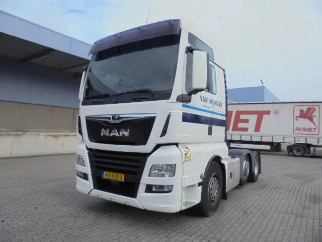 MAN TGX 26-500 XXL NEW TYPE TACHO - Cabeza tractora: foto 1 MAN TGX 26-500 XXL NEW TYPE TACHO - Cabeza tractora: foto 1