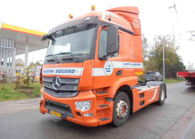 Mercedes-Benz Actros 1840 - Cabeza tractora: foto 1 Mercedes-Benz Actros 1840 - Cabeza tractora: foto 1