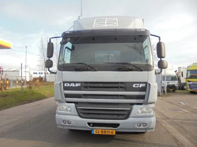 DAF CF 75 360 NL TRUCK - Camión portacontenedore/ Intercambiable: foto 2 DAF CF 75 360 NL TRUCK - Camión portacontenedore/ Intercambiable: foto 2