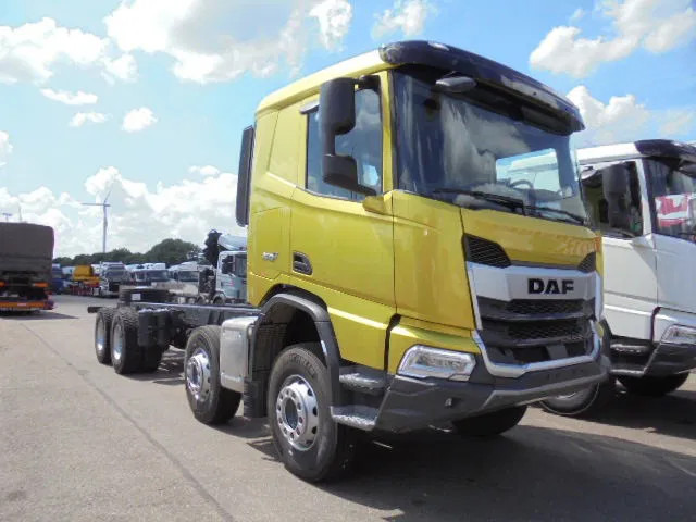 DAF XD 450 F 8X4 NIEUW MET FABRIEKS GARANTIE - Camión chasis: foto 3 DAF XD 450 F 8X4 NIEUW MET FABRIEKS GARANTIE - Camión chasis: foto 3