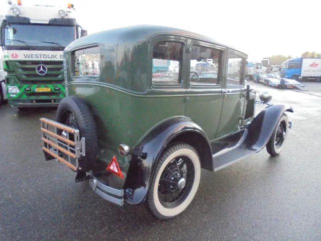 Ford A A - Hatchback: foto 4 Ford A A - Hatchback: foto 4