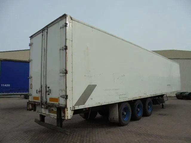 Groenewegen DRO 12-27 NL KENTEKEN 5 IN STOCK - Semirremolque caja cerrada: foto 3 Groenewegen DRO 12-27 NL KENTEKEN 5 IN STOCK - Semirremolque caja cerrada: foto 3