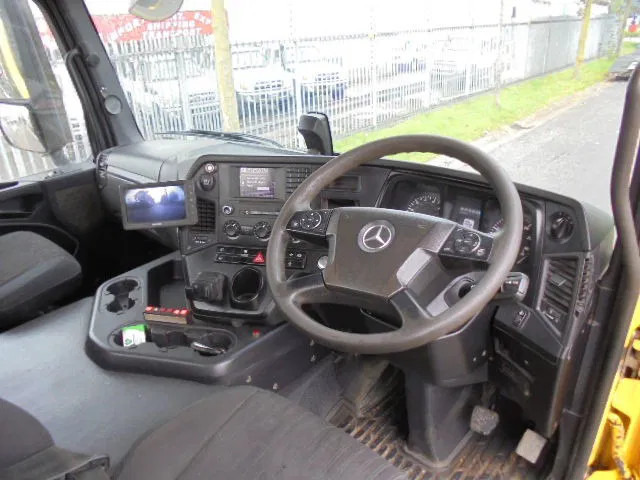 Leasing de Mercedes-Benz Antos 1824 4X2 Mercedes-Benz Antos 1824 4X2: foto 15