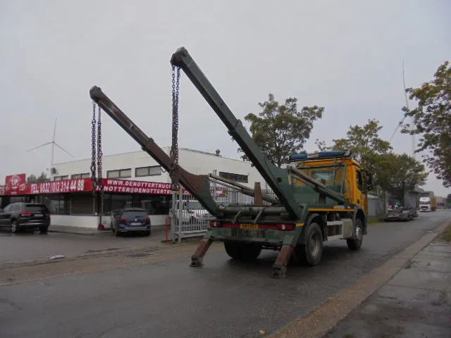 Leasing de Mercedes-Benz Antos 1824 4X2 Mercedes-Benz Antos 1824 4X2: foto 9