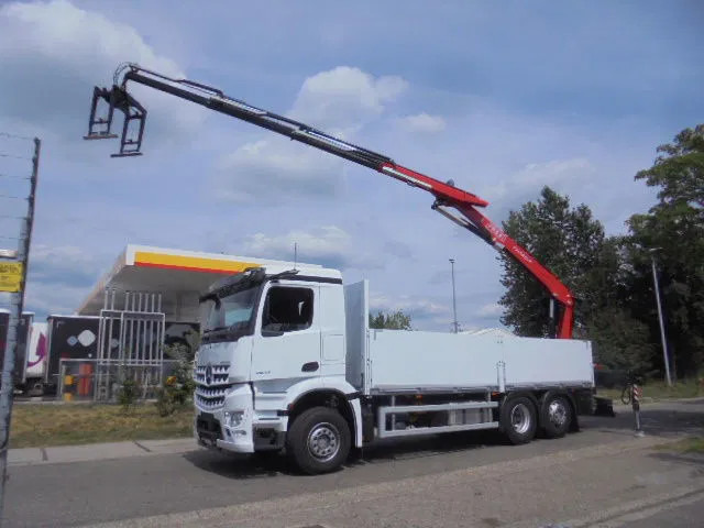 Mercedes-Benz Arocs 2545 + RETARDER 6X2 NEW /DEMO - Camión grúa: foto 1 Mercedes-Benz Arocs 2545 + RETARDER 6X2 NEW /DEMO - Camión grúa: foto 1
