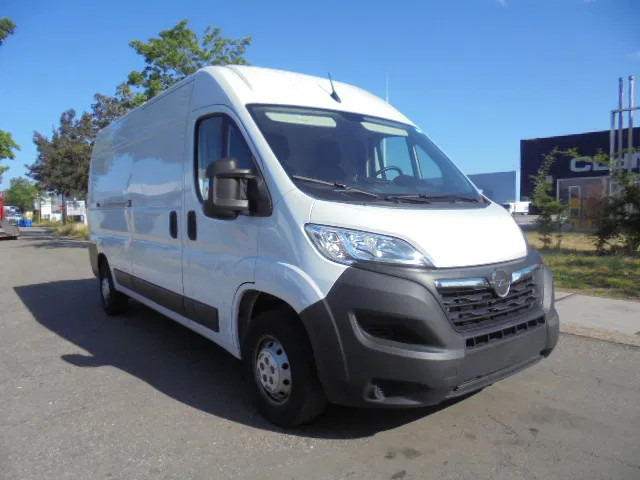 Opel Movano L3H2 2.2L BLUE HDI 140 - Furgón: foto 3 Opel Movano L3H2 2.2L BLUE HDI 140 - Furgón: foto 3