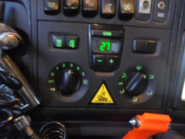 Leasing de Scania G450 8X2 TRIPLE RETARDER NL KENTEKEN Scania G450 8X2 TRIPLE RETARDER NL KENTEKEN: foto 15 Leasing de Scania G450 8X2 TRIPLE RETARDER NL KENTEKEN Scania G450 8X2 TRIPLE RETARDER NL KENTEKEN: foto 15