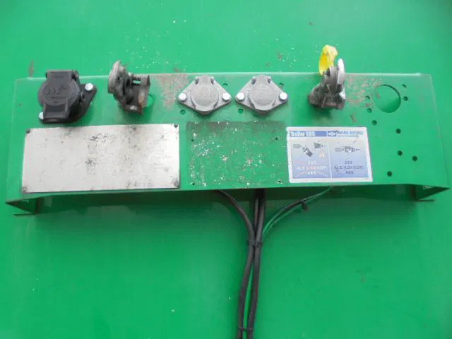 Van Eck PLY - Semirremolque caja cerrada: foto 4 Van Eck PLY - Semirremolque caja cerrada: foto 4