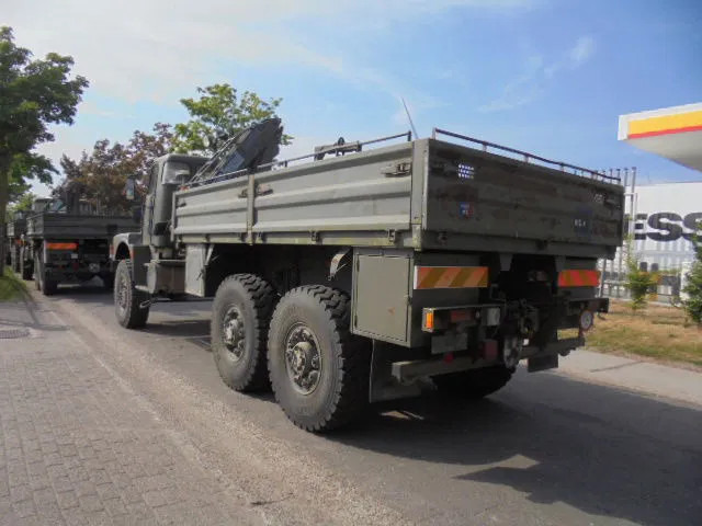 Volvo N 10 6X6 L + FASSI - Camión grúa: foto 4 Volvo N 10 6X6 L + FASSI - Camión grúa: foto 4