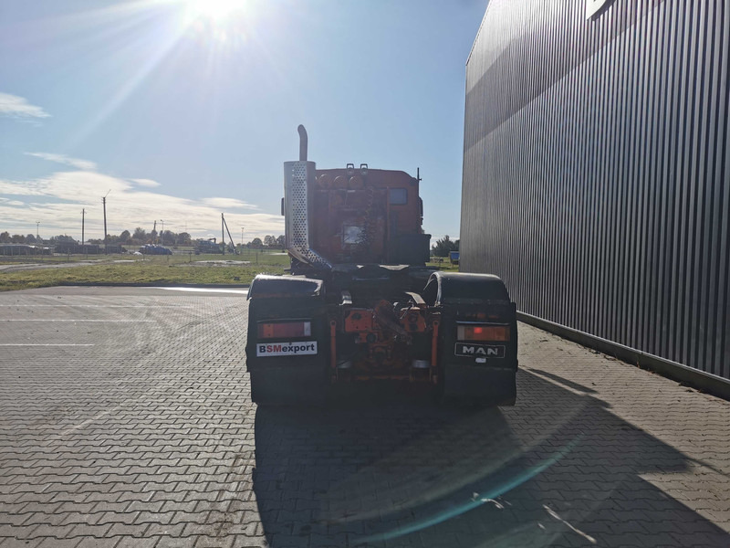 Cabeza tractora MAN 41.463 Heaby duty tractor unit 8x4: foto 6 Cabeza tractora MAN 41.463 Heaby duty tractor unit 8x4: foto 6