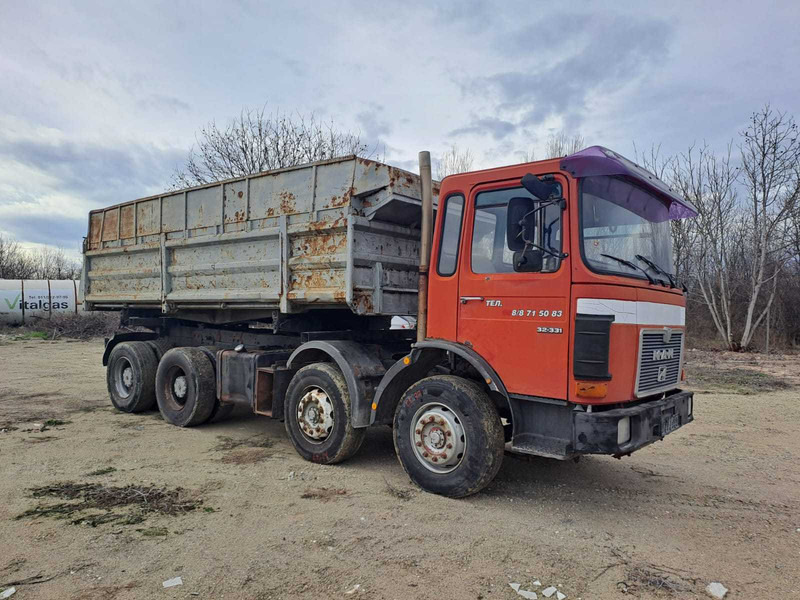 MAN 32.331 dump truck - Camión volquete: foto 3 MAN 32.331 dump truck - Camión volquete: foto 3