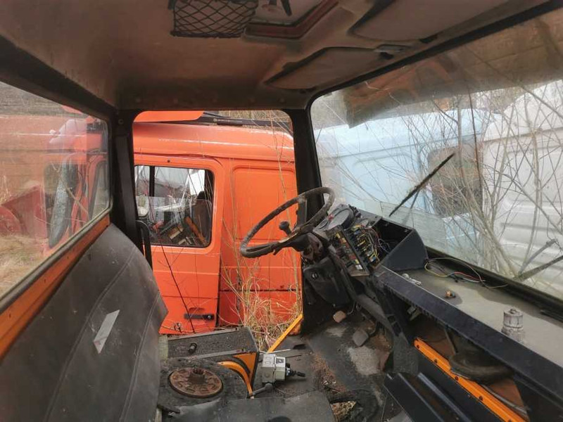 Magirus Deutz 160-23 dump truck for parts - Bastidor/ Chasis para Camión: foto 4 Magirus Deutz 160-23 dump truck for parts - Bastidor/ Chasis para Camión: foto 4