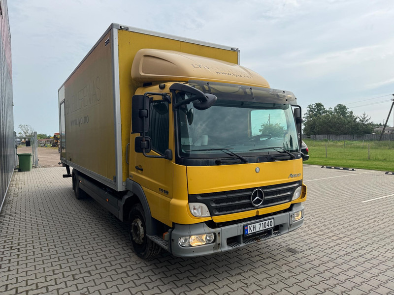 Mercedes-Benz Atego 1018 - Camión caja cerrada: foto 2 Mercedes-Benz Atego 1018 - Camión caja cerrada: foto 2
