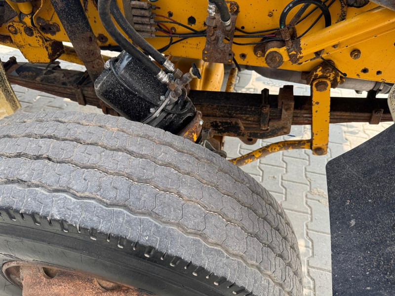 Camión volquete Scania 93, 4x4: foto 17