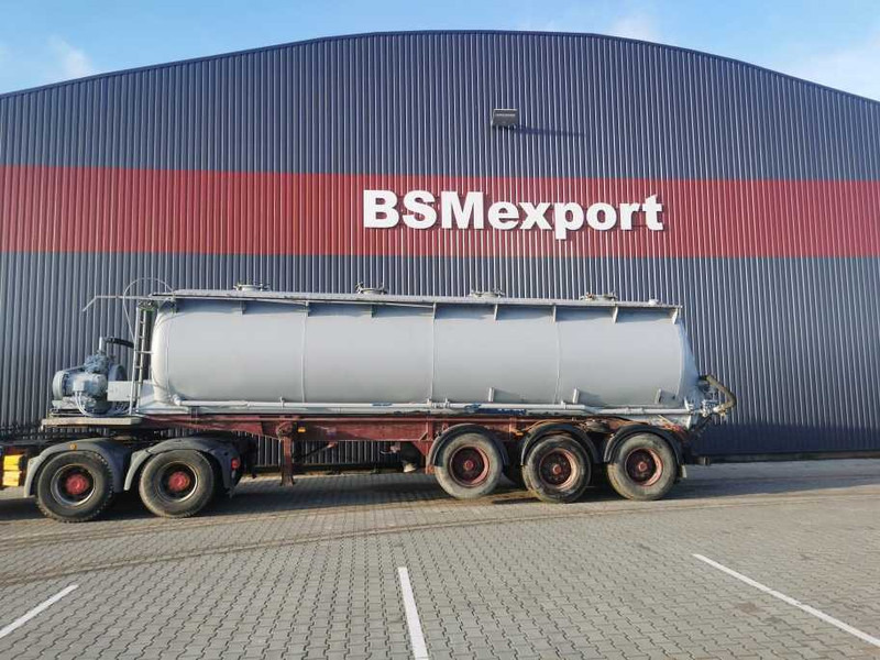 THOMPSON CARMICHAEL TT3521 cement tank trailer - Semirremolque cisterna: foto 2 THOMPSON CARMICHAEL TT3521 cement tank trailer - Semirremolque cisterna: foto 2