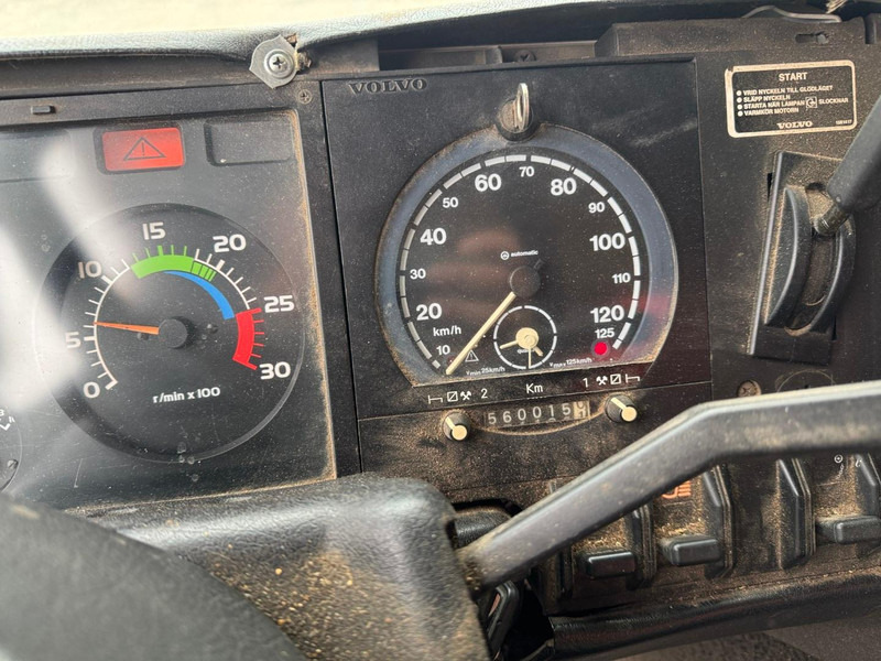 Camión volquete, Camión grúa Volvo FL 10 + Palfinger PK 105 B - 3: foto 11 Camión volquete, Camión grúa Volvo FL 10 + Palfinger PK 105 B - 3: foto 11