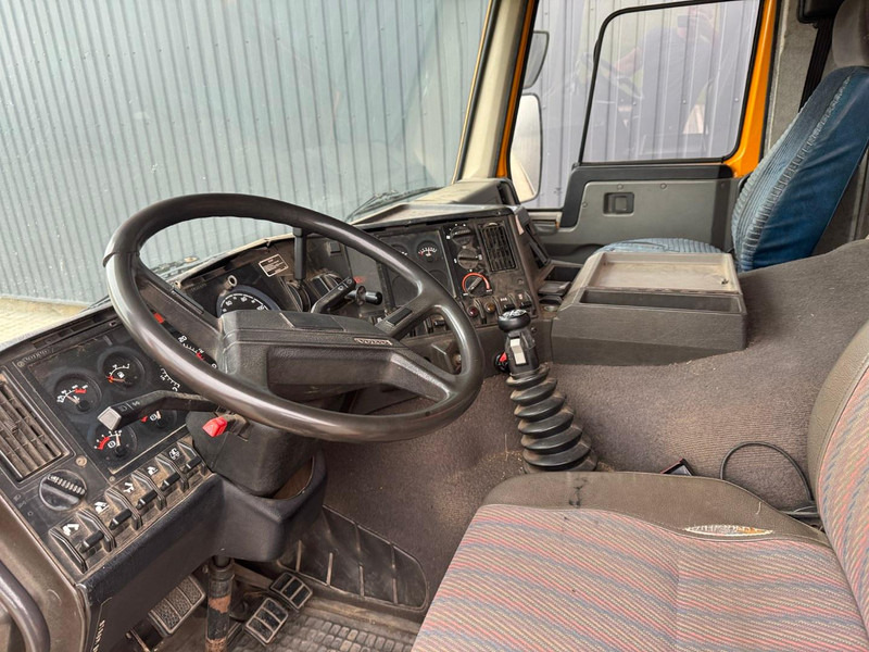 Camión volquete, Camión grúa Volvo FL 10 + Palfinger PK 105 B - 3: foto 9 Camión volquete, Camión grúa Volvo FL 10 + Palfinger PK 105 B - 3: foto 9