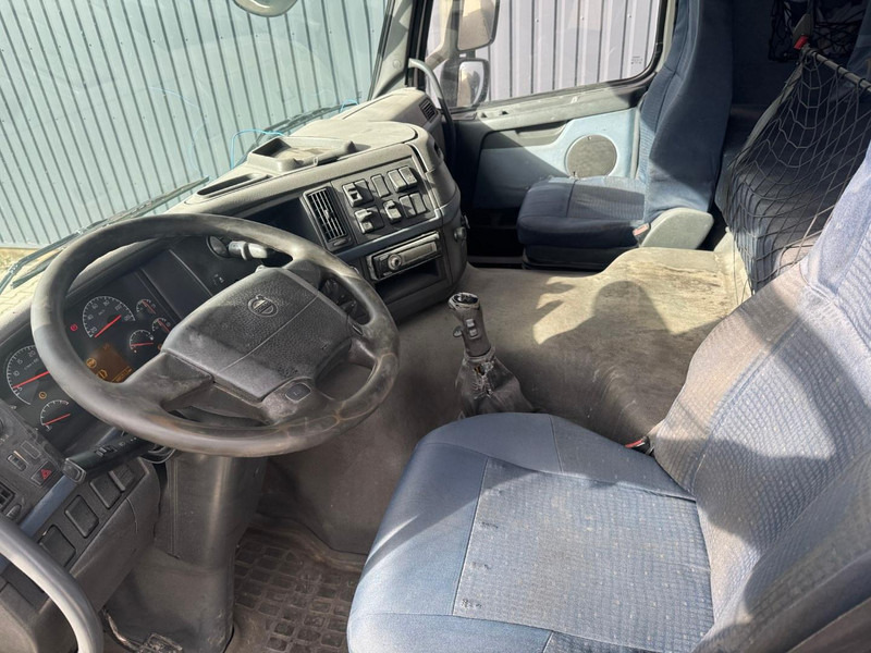 Volvo FM9, 11000 liter - Camión cisterna: foto 5 Volvo FM9, 11000 liter - Camión cisterna: foto 5