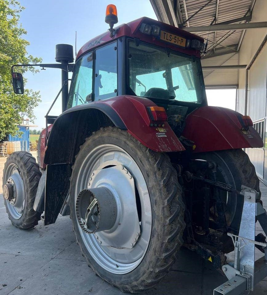 Case IH CVX 120 - Tractor: foto 3 Case IH CVX 120 - Tractor: foto 3