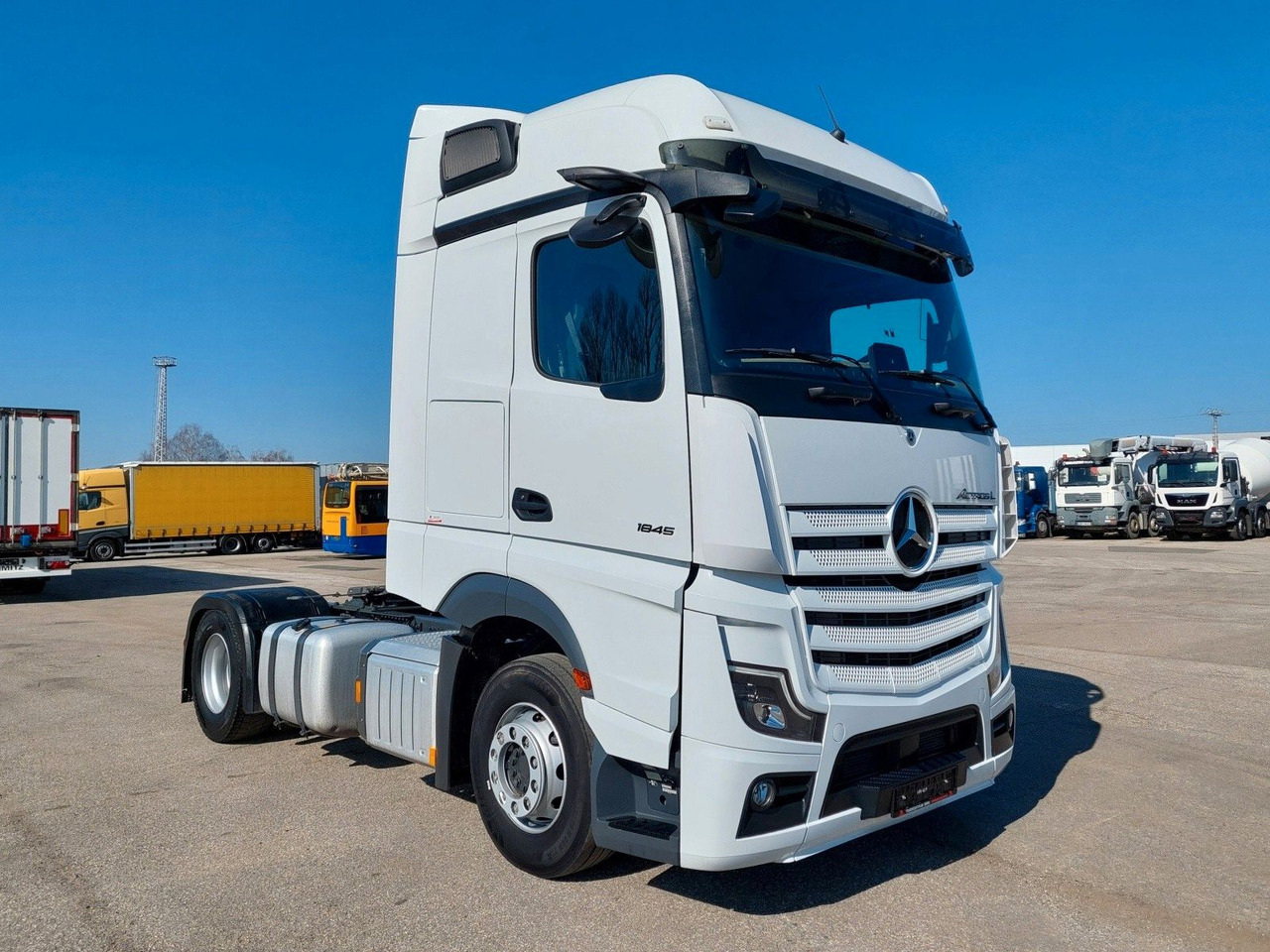 Mercedes-Benz Actros 5 1845 LS BigSpace 4x2 - Cabeza tractora: foto 2 Mercedes-Benz Actros 5 1845 LS BigSpace 4x2 - Cabeza tractora: foto 2