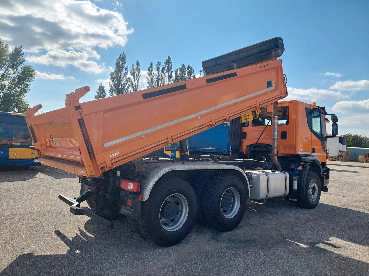 Iveco AD 260T46 BB Meiller Bordmatik 6x4 - Camión volquete: foto 4 Iveco AD 260T46 BB Meiller Bordmatik 6x4 - Camión volquete: foto 4