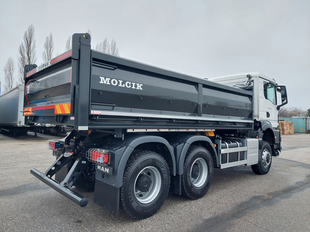 Camión volquete MAN TGS 35.520 6X6 BB CH: foto 14