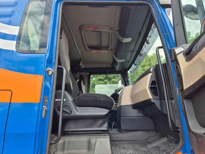 Leasing de MAN TGX 18.420 RETARDER - TIPPER HYDRAULICS MAN TGX 18.420 RETARDER - TIPPER HYDRAULICS: foto 12 Leasing de MAN TGX 18.420 RETARDER - TIPPER HYDRAULICS MAN TGX 18.420 RETARDER - TIPPER HYDRAULICS: foto 12