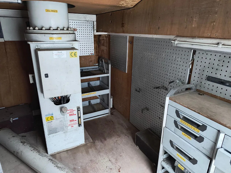 Leasing de Iveco EuroCargo 120 120E18 + COMET 151TAL (15 m) Iveco EuroCargo 120 120E18 + COMET 151TAL (15 m): foto 11