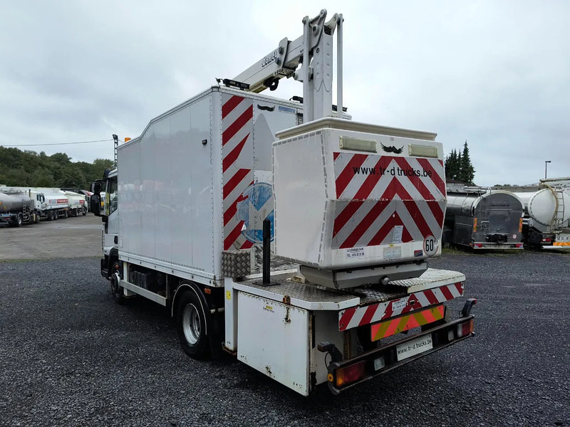 Leasing de Iveco EuroCargo 120 120E18 + COMET 151TAL (15 m) Iveco EuroCargo 120 120E18 + COMET 151TAL (15 m): foto 6