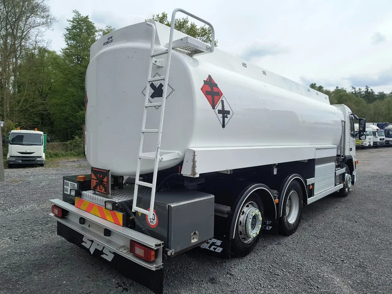Volvo FM 370 18000L FUEL/CARBURANT - 5 COMP - Camión cisterna: foto 5 Volvo FM 370 18000L FUEL/CARBURANT - 5 COMP - Camión cisterna: foto 5