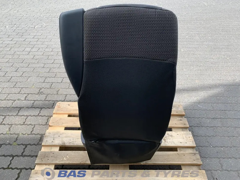 DAF CF Euro 6 - Asiento para Camión: foto 3 DAF CF Euro 6 - Asiento para Camión: foto 3