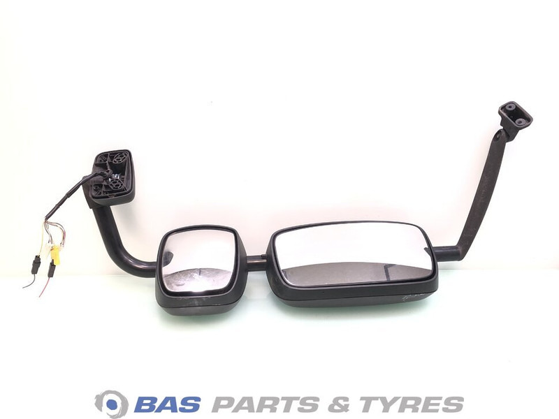 DAF CF Euro 6 - Espejo retrovisor para Camión: foto 1 DAF CF Euro 6 - Espejo retrovisor para Camión: foto 1