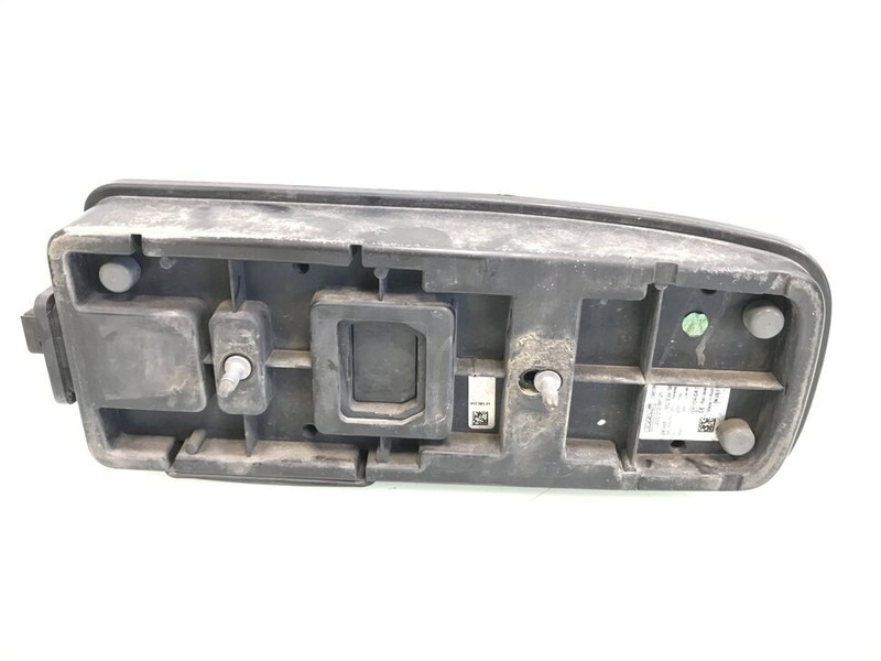 DAF - Luz trasera para Camión: foto 2 DAF - Luz trasera para Camión: foto 2