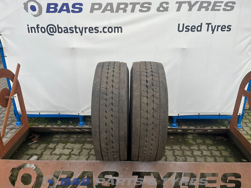 Goodyear Goodyear 315/70R22.5 Kmax S HL G2 156/150 M+S 3PMSF gebruikte set - Neumático para Camión: foto 1 Goodyear Goodyear 315/70R22.5 Kmax S HL G2 156/150 M+S 3PMSF gebruikte set - Neumático para Camión: foto 1